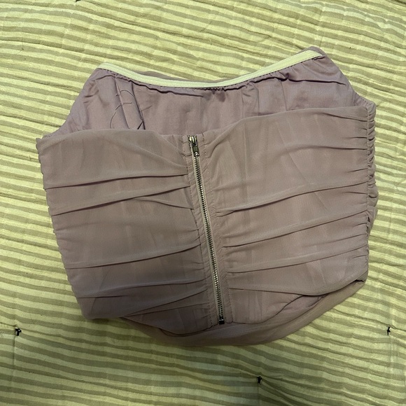 Corset - Picture 2 of 2